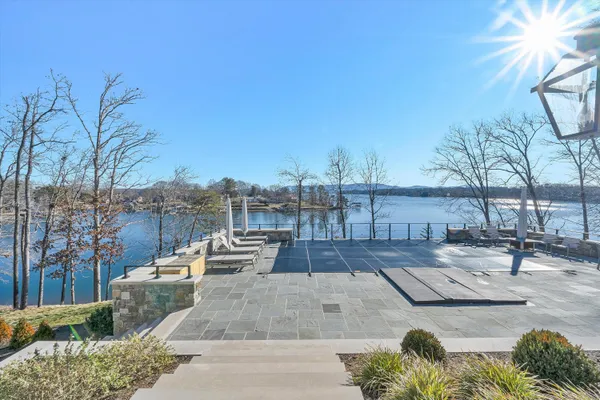 $5,950,000 | 128 Oaklawn Drive, Moneta, VA 24121