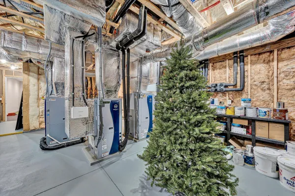 $5,950,000 | 128 Oaklawn Drive, Moneta, VA 24121