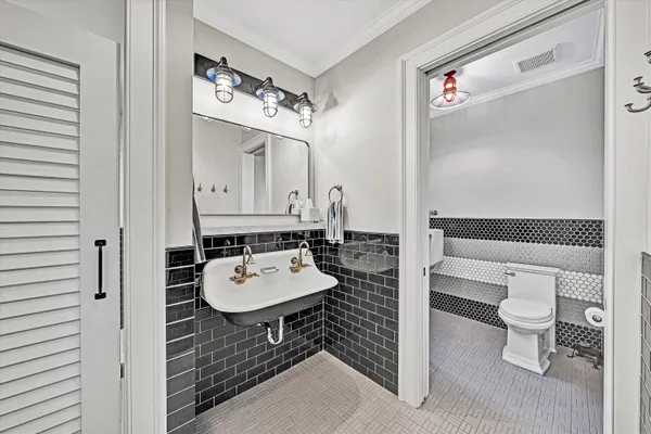 $5,950,000 | 128 Oaklawn Drive, Moneta, VA 24121