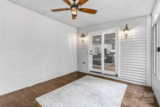 en empty room with windows