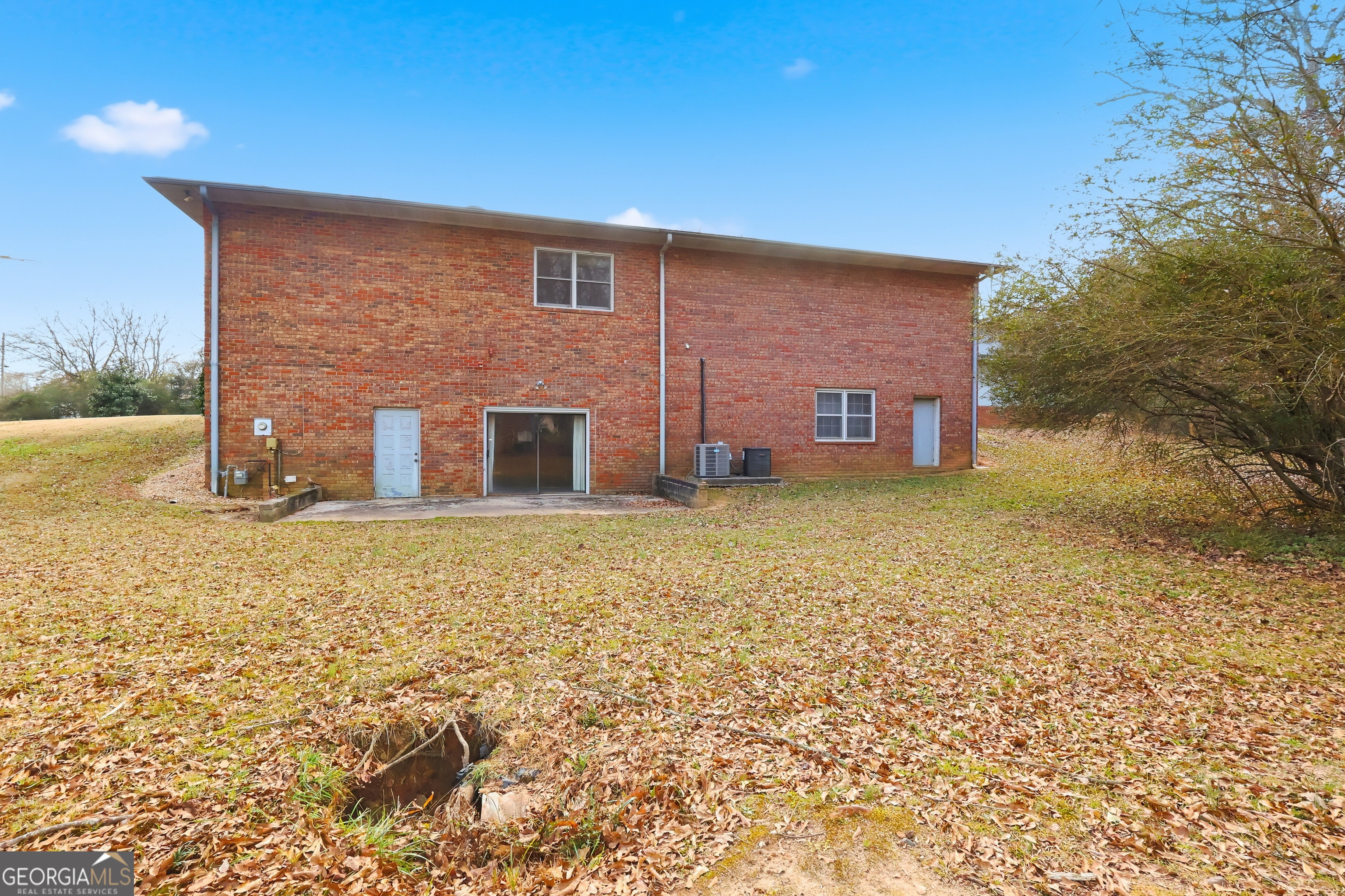 41 Brooks Street Royston, GA 30662 - Photo 4 of 44