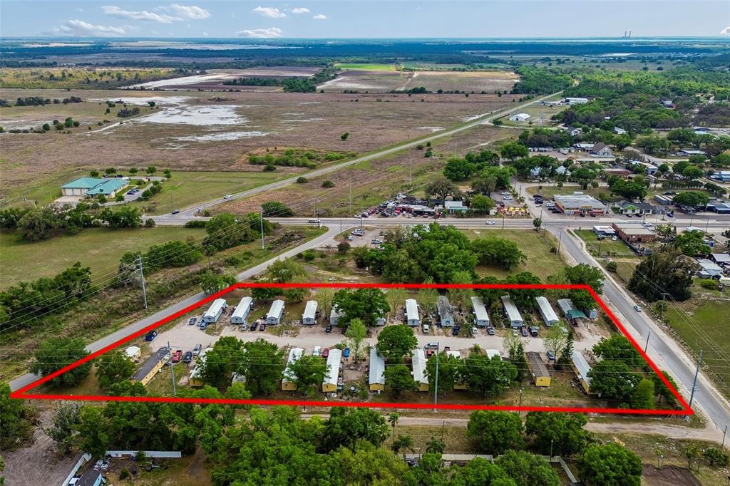 610 Railroad Street Wimauma, FL 33598 - Photo 8 of 34 a view of a city