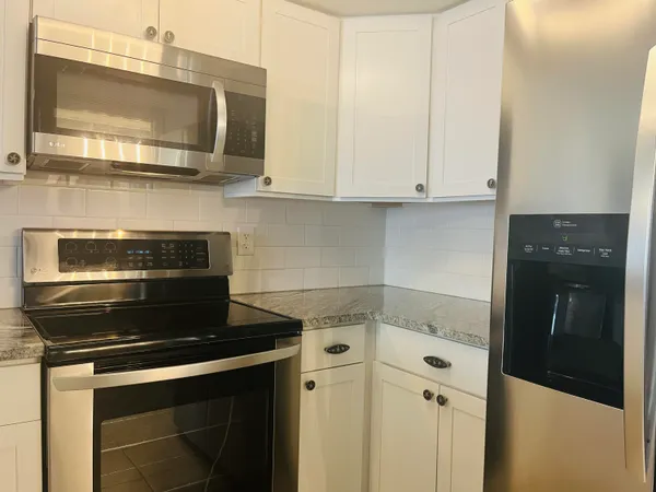 $1,250 | 3142 Sir Hamilton Circle, Titusville, FL 32780
