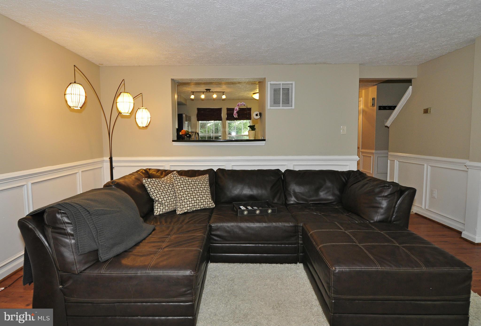 13918 Winding Ridge Lane Centreville, VA 20121 - Photo 11 of 25 Living Room