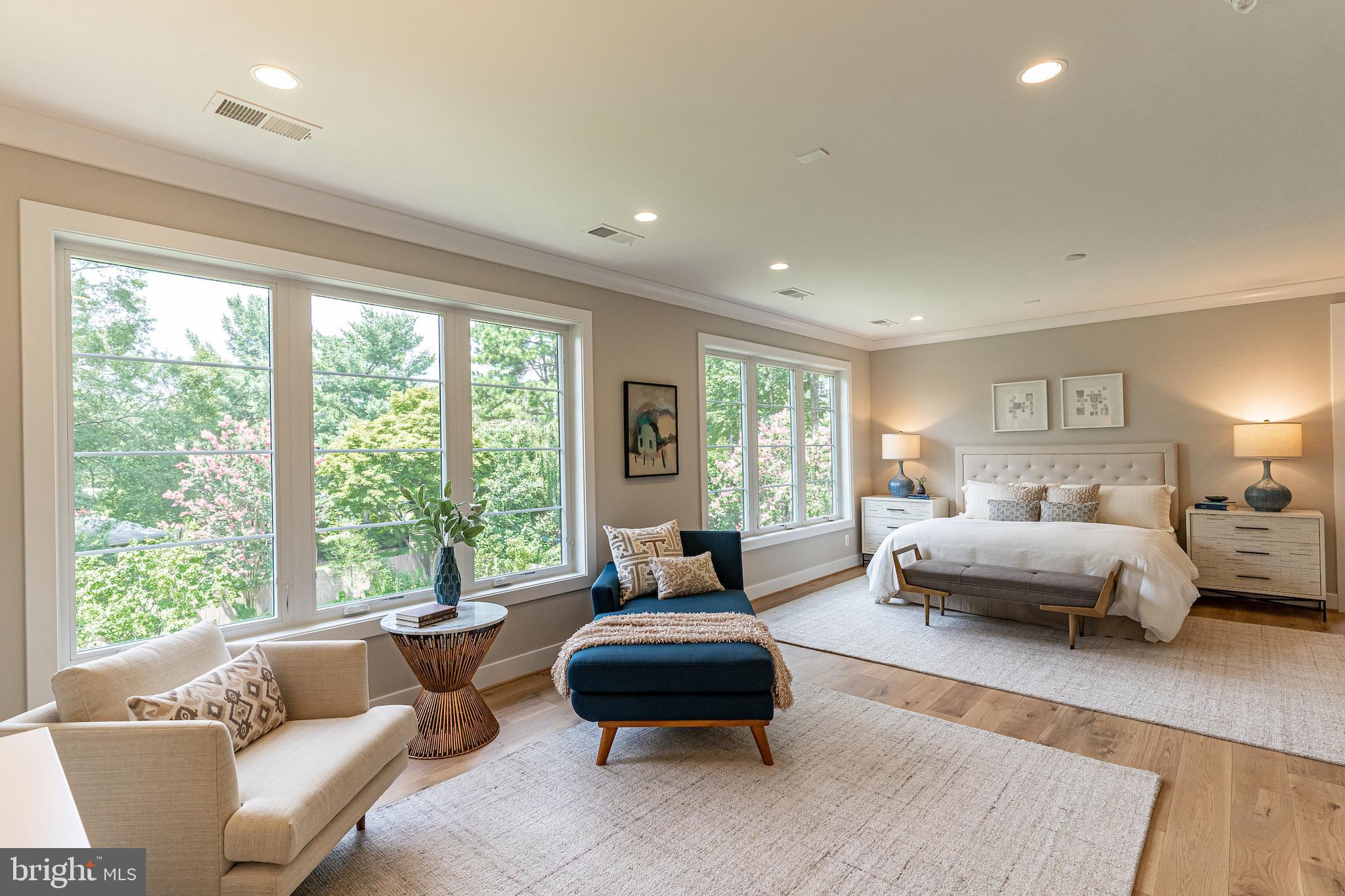 7205 Bayside Court McLean, VA 22101 - Photo 15 of 21 a living room with furniture and a large window