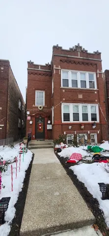 $590,000 | 4855 West Wolfram Street, Chicago, IL 60641