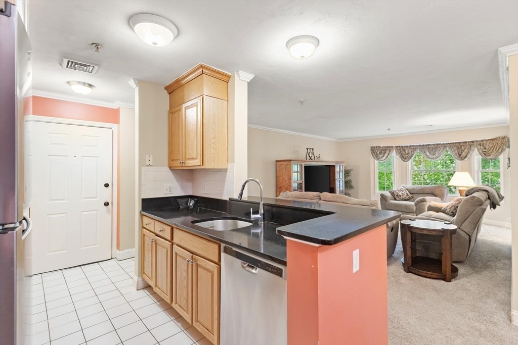 717 Washington Street, Unit E Canton, MA 02021 - Photo 10 of 26