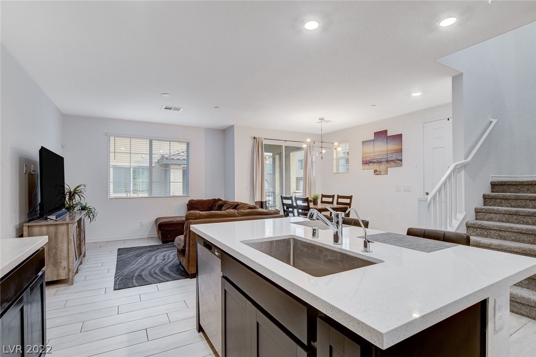 7366 North Decatur Boulevard, Unit 4 North Las Vegas, NV 89084 - Photo 20 of 40