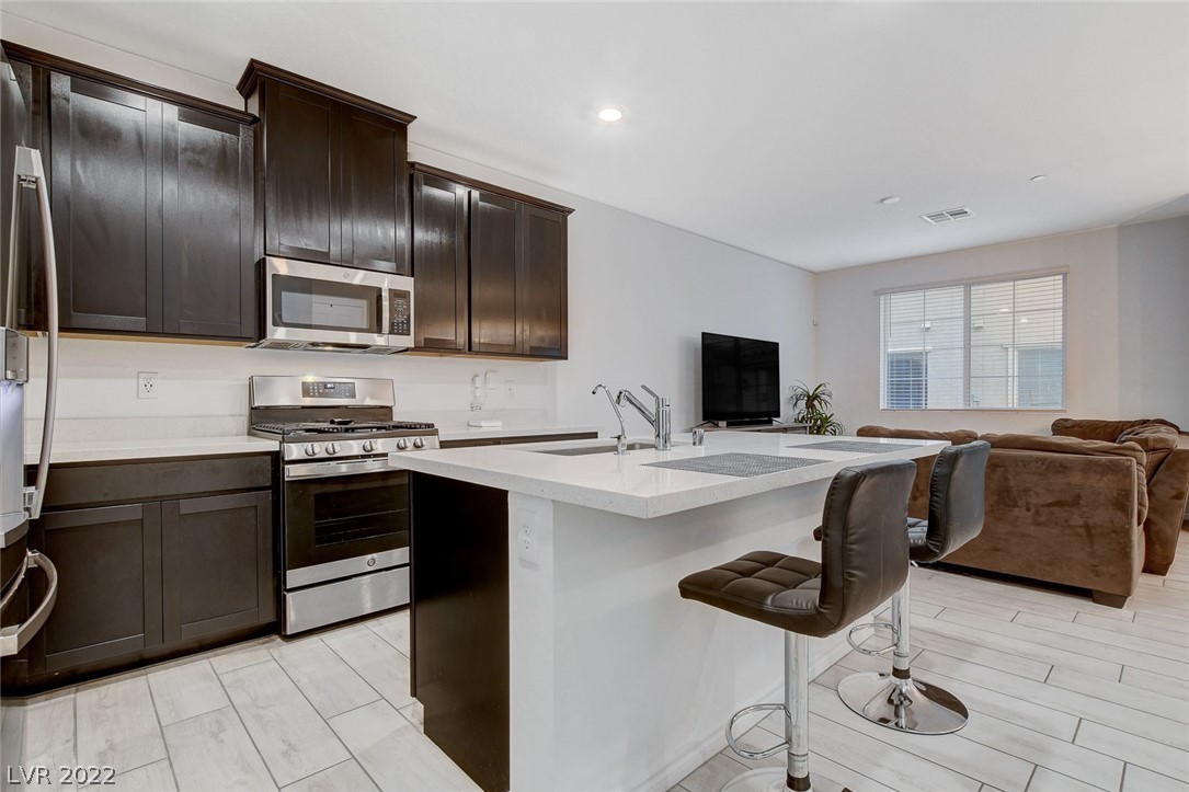 7366 North Decatur Boulevard, Unit 4 North Las Vegas, NV 89084 - Photo 22 of 40