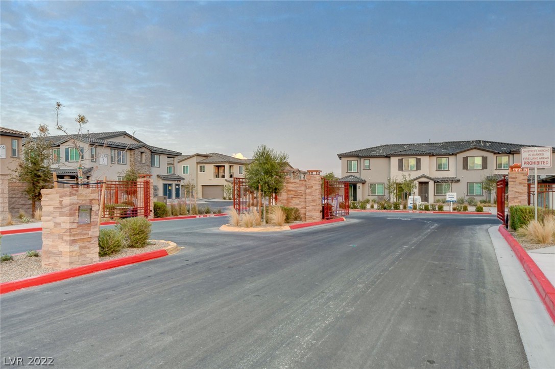 7366 North Decatur Boulevard, Unit 4 North Las Vegas, NV 89084 - Photo 39 of 40