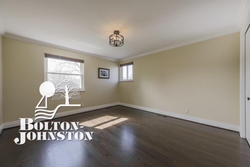 612 Canterbury Road Grosse Pointe, MI 48236 - Photo 29 of 54 31377994-28.JPG
