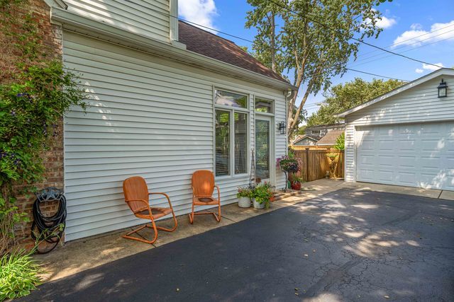 725 North County Line Road Hinsdale, IL 60521 - Photo 21 of 30