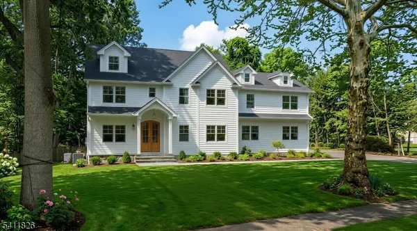 $3,399,999 | 22 Floral Street, Chatham, NJ 07928