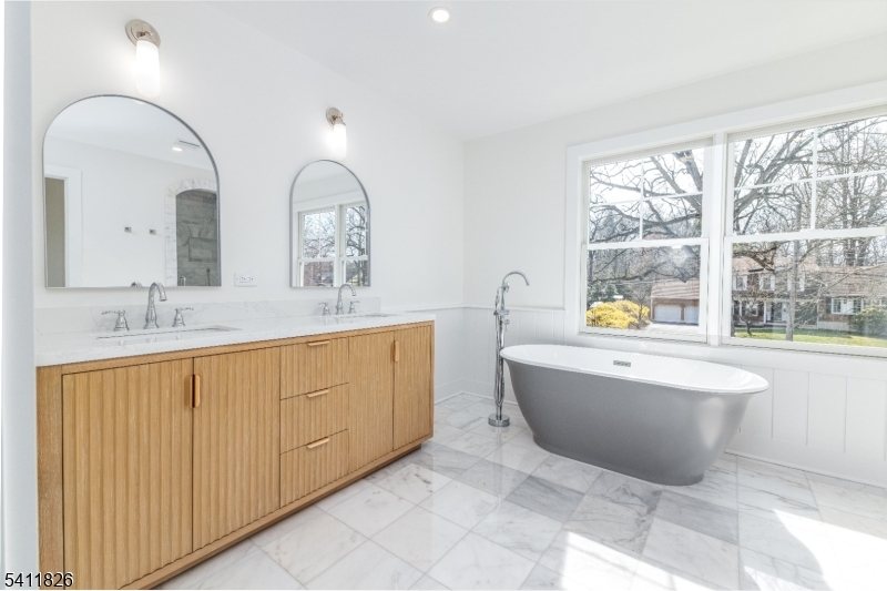 22 Floral Street Chatham, NJ 07928 - Photo 18 of 25