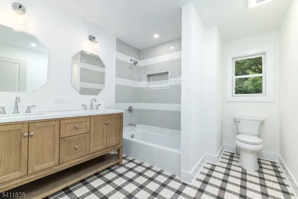 $3,399,999 | 22 Floral Street, Chatham, NJ 07928