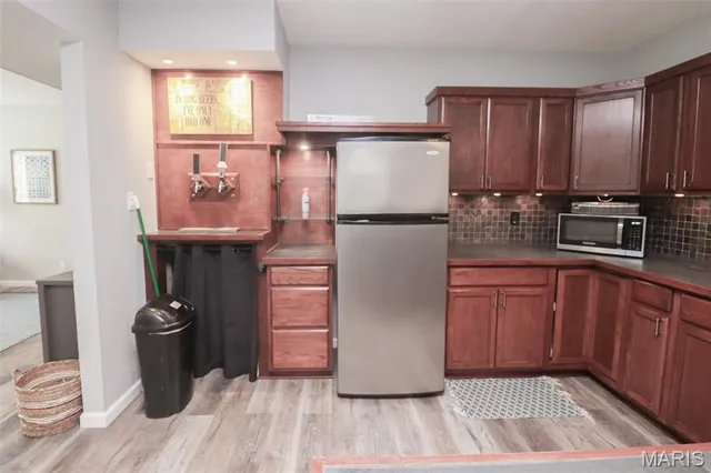 $390,000 | 129 Birchtree Circle, St. Robert, MO 65584