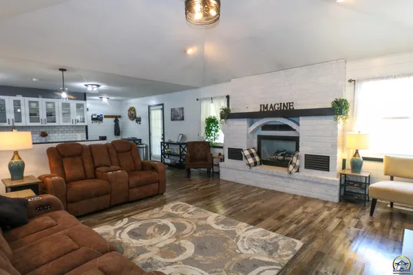 $414,000 | 2302 Sunset Lake Drive, Emporia, KS 66801