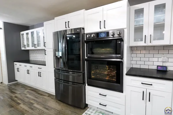 $414,000 | 2302 Sunset Lake Drive, Emporia, KS 66801