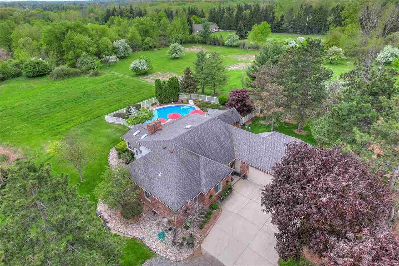 7406 Burpee Road Grand Blanc, MI 48439 - Photo 83 of 88 21450690-82.JPG