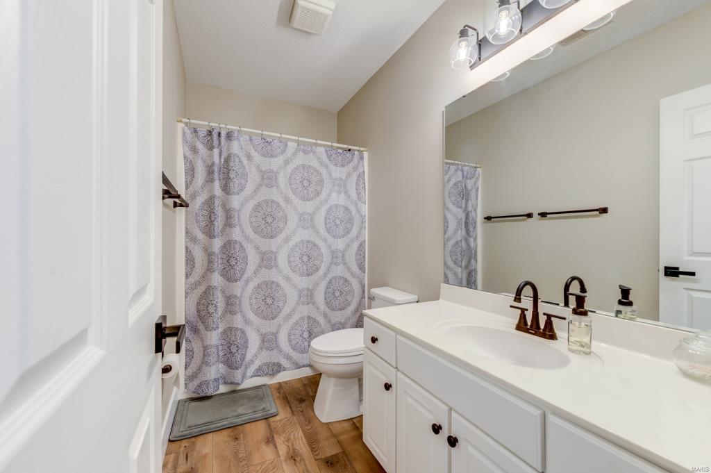 1902 Butler Boulevard Edwardsville, IL 62025 - Photo 31 of 66 Gallery Image 31