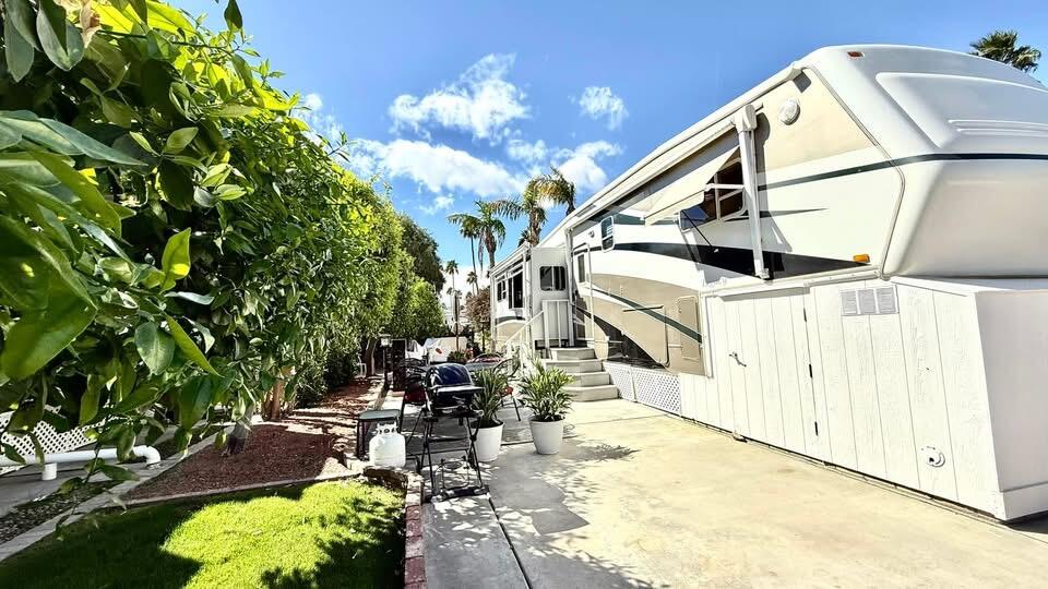 69411 Ramon Road, Unit 517 Cathedral City, CA 92234 - Photo 5 of 26 IMG_4481