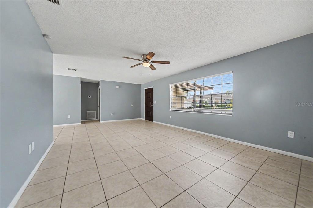 840 Rayston Street Deltona, FL 32725 - Photo 3 of 16