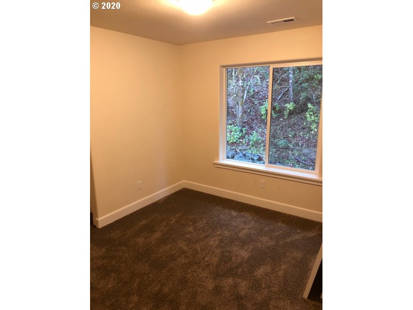 734 South Side Road Sutherlin, OR 97479 - Photo 14 of 22 Gallery Image 14