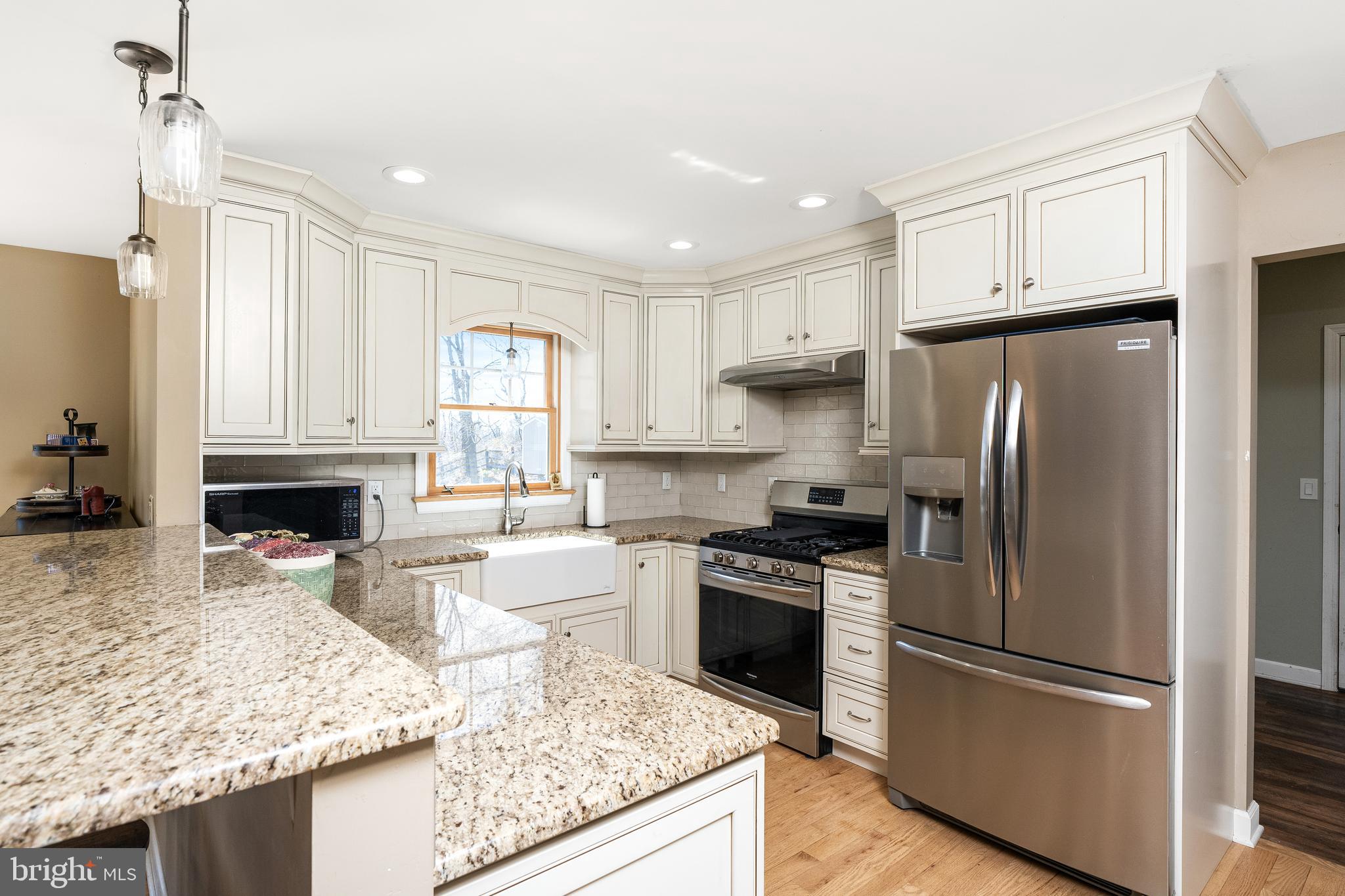 37 Maple Terrace Hillsborough, NJ 08844 - Photo 13 of 37