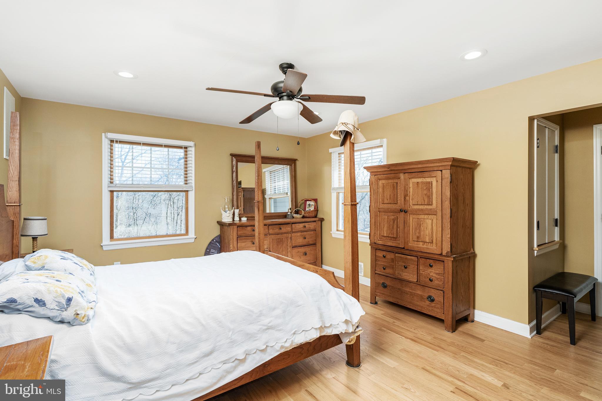 37 Maple Terrace Hillsborough, NJ 08844 - Photo 20 of 37