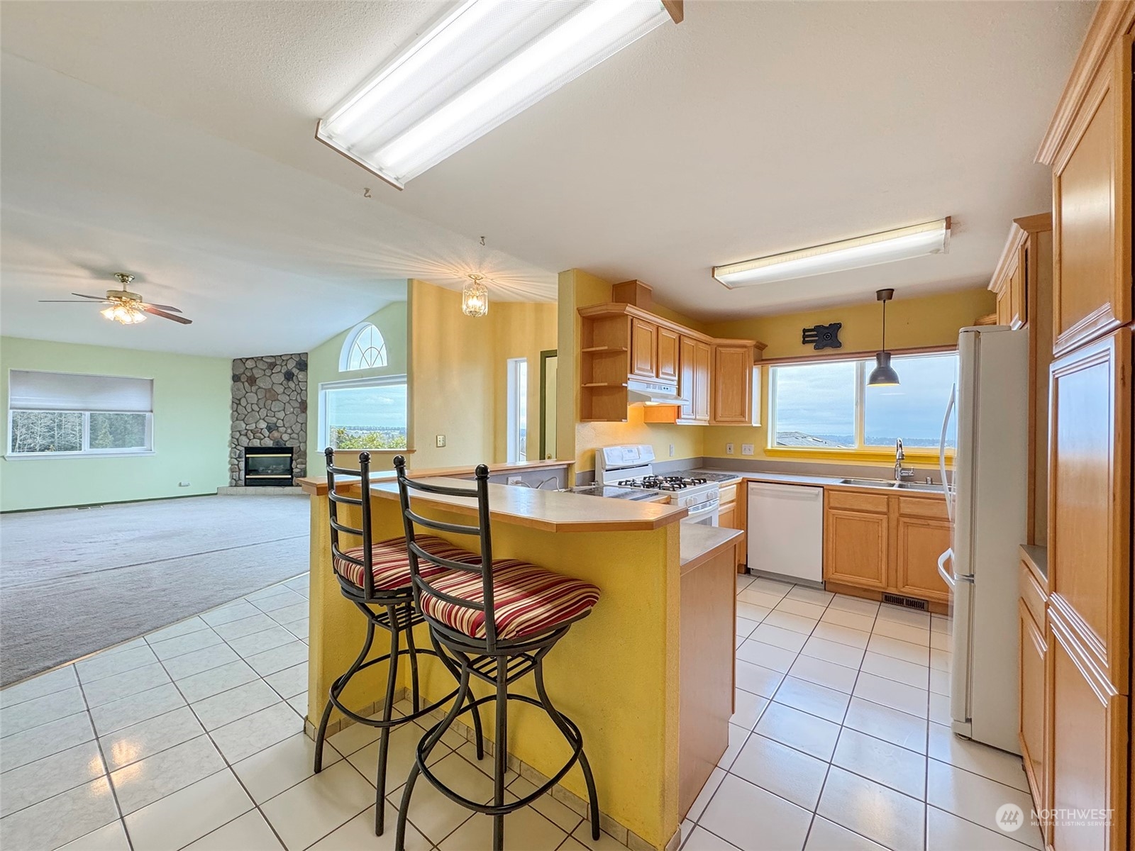 70 Amethyst Drive Sequim, WA 98382 - Photo 14 of 37