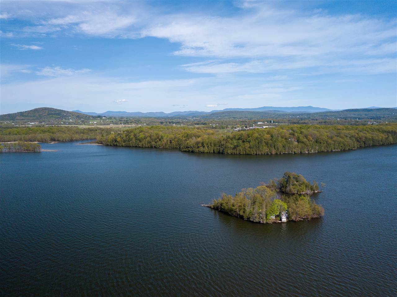1022 Town Line Road Charlotte, VT 05445 - Photo 7 of 19 Gallery Image 7