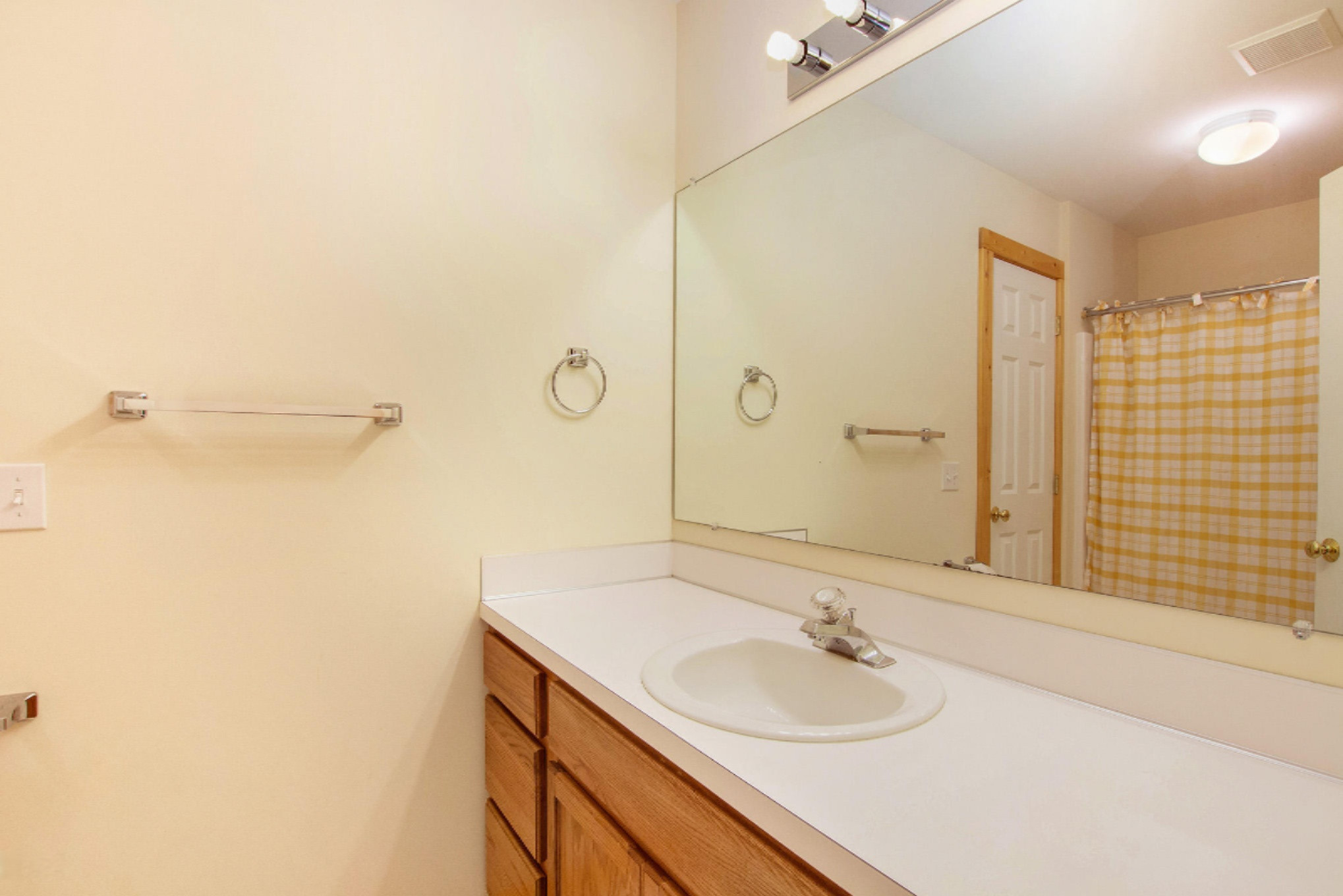 6393 Cheyenne Road Pentwater, MI 49449 - Photo 13 of 34 IMG_2048