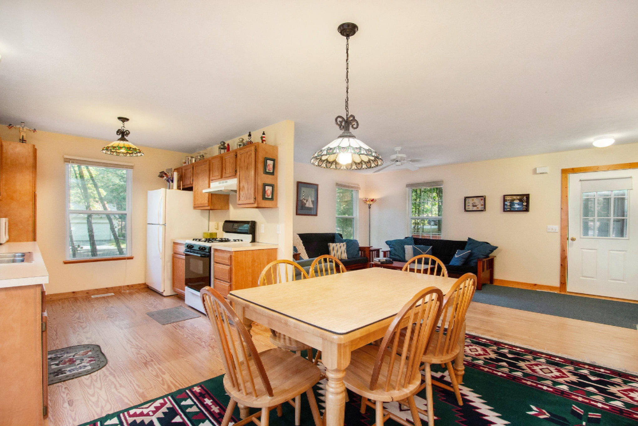 6393 Cheyenne Road Pentwater, MI 49449 - Photo 5 of 34 IMG_2038-1