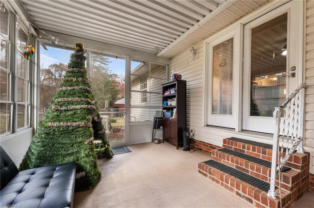 7701 Alcorn Road Greensboro, NC 27409 - Photo 23 of 32