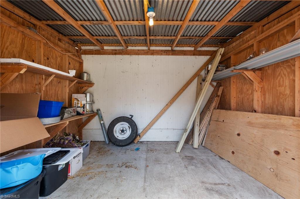7701 Alcorn Road Greensboro, NC 27409 - Photo 25 of 32