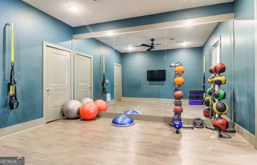 1824 Defoor Avenue Northwest, Unit 2108 Atlanta, GA 30318 - Photo 17 of 20