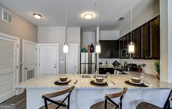 $1,675 | 1824 Defoor Avenue Northwest, Unit 2307, Atlanta, GA 30318