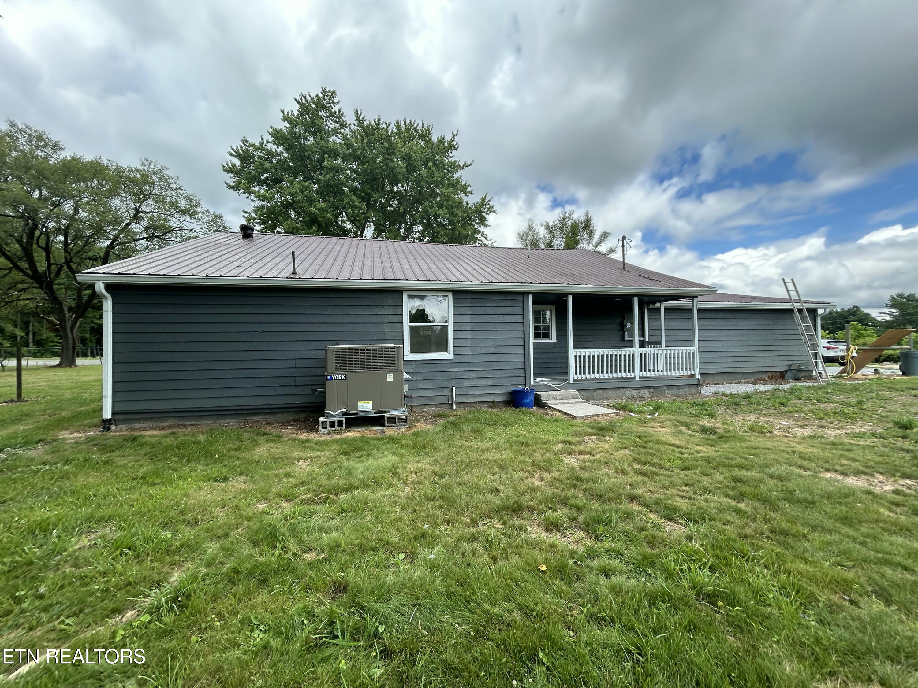 3609 Plateau Road Crossville, TN 38571 - Photo 6 of 35 IMG_2445