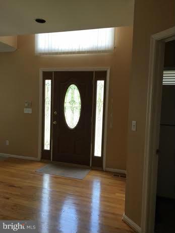 11108 Luttrell Lane Silver Spring, MD 20902 - Photo 2 of 10 Interior (General)