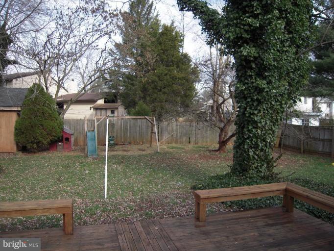 17317 Soper Street Poolesville, MD 20837 - Photo 24 of 29 a view of backyard with green space