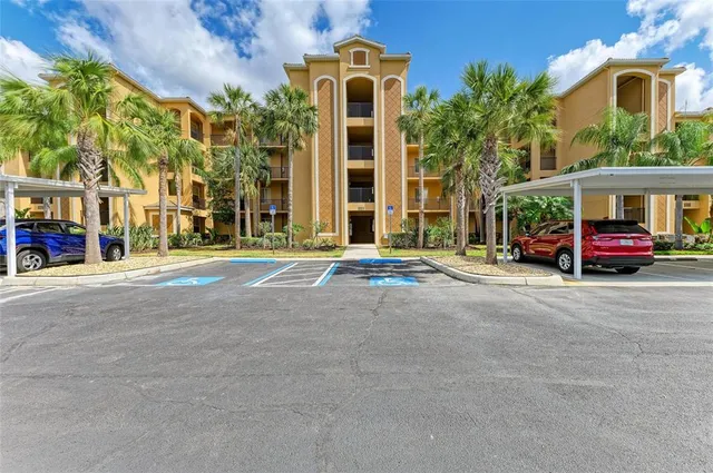 $1,999 | 8309 Grand Estuary Trail, Unit 205, Bradenton, FL 34212