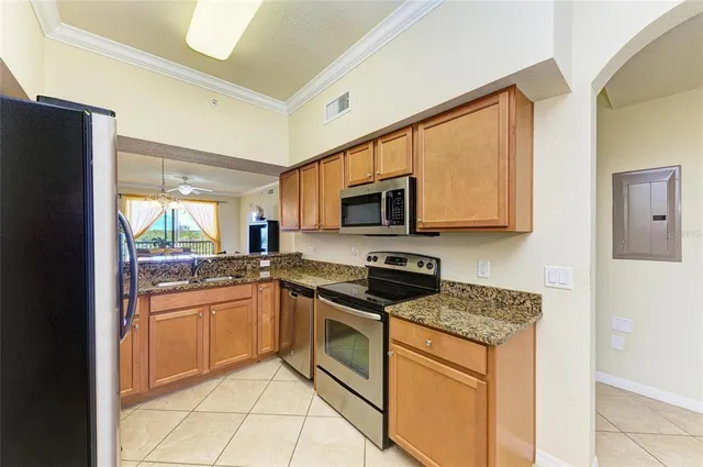 $1,999 | 8309 Grand Estuary Trail, Unit 205, Bradenton, FL 34212