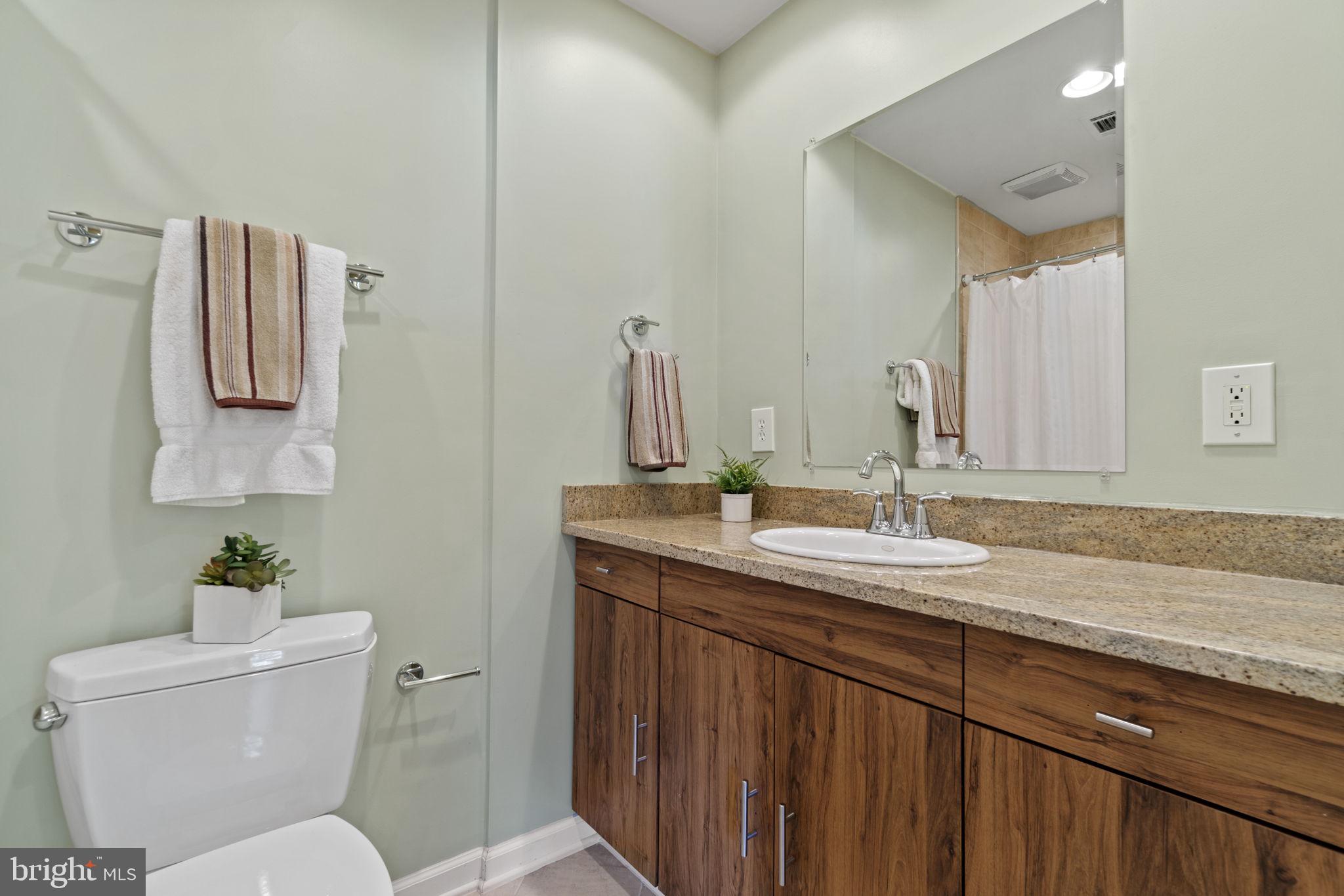 2156 Military Road Arlington, VA 22207 - Photo 16 of 19