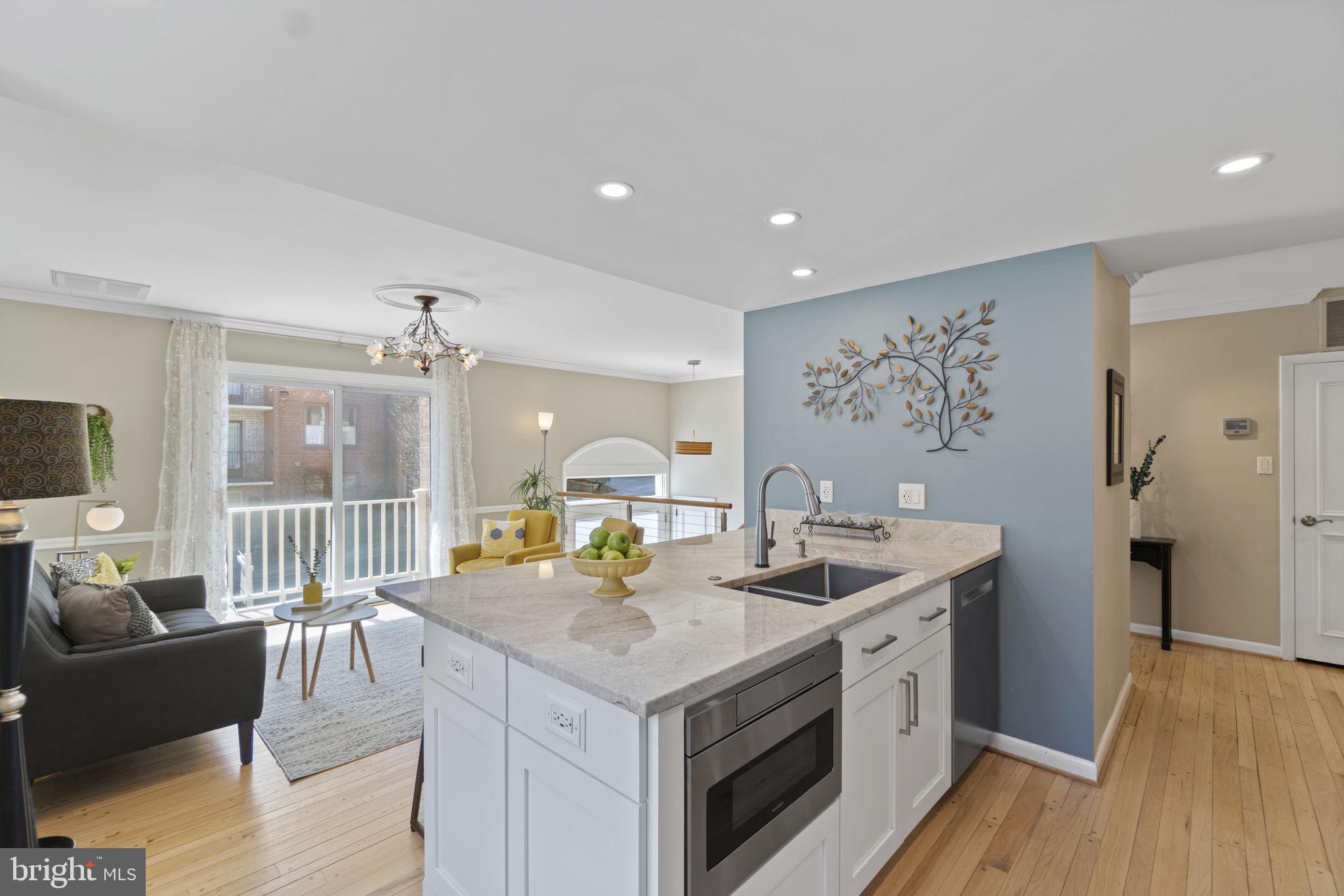 2156 Military Road Arlington, VA 22207 - Photo 7 of 19