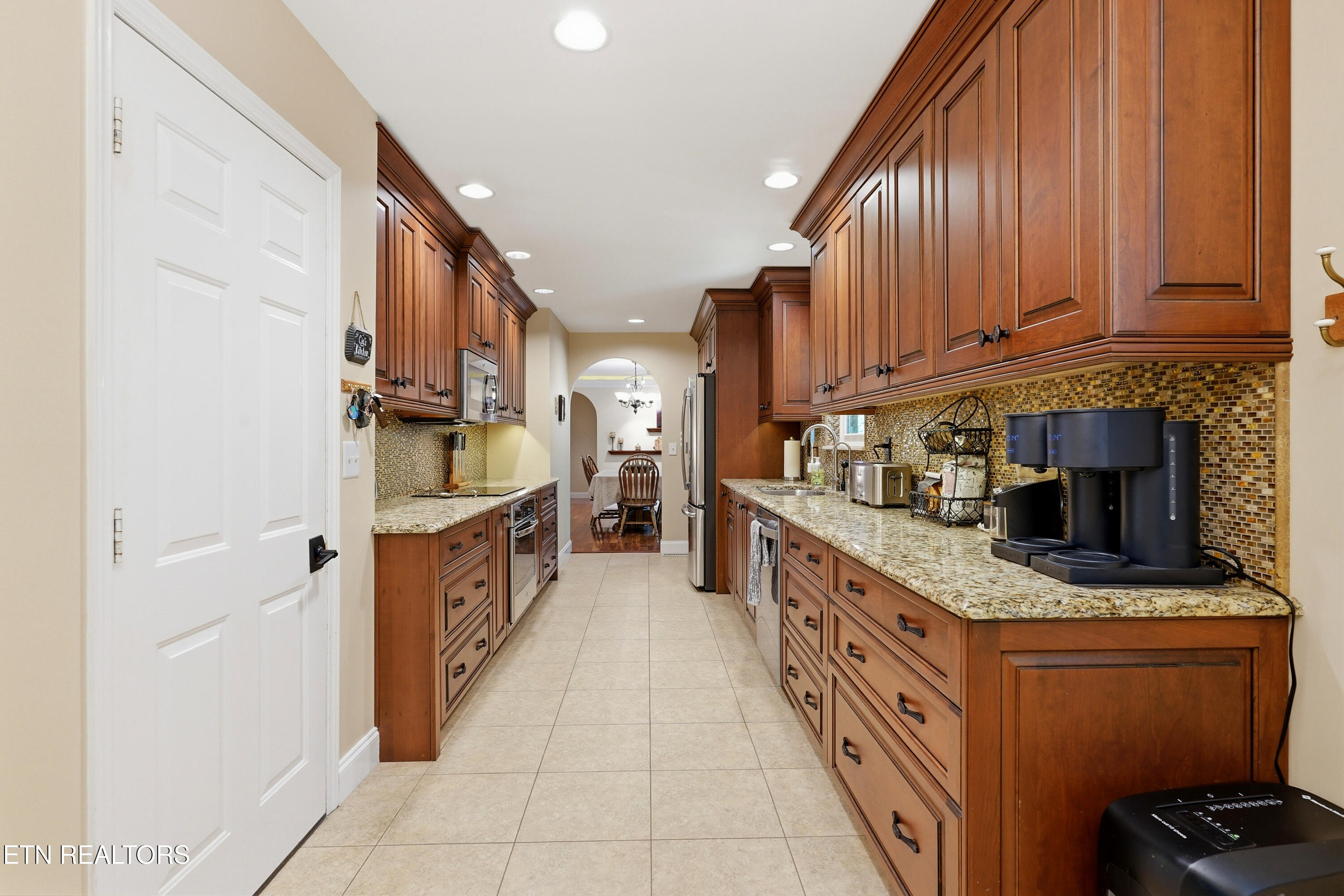 633 Banbury Road Knoxville, TN 37934 - Photo 16 of 41 Kitchen