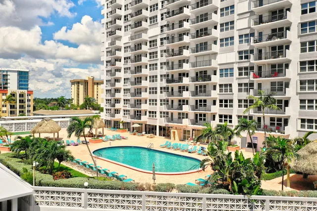 $245,000 | 405 North Ocean Boulevard, Unit 122, Pompano Beach, FL 33062