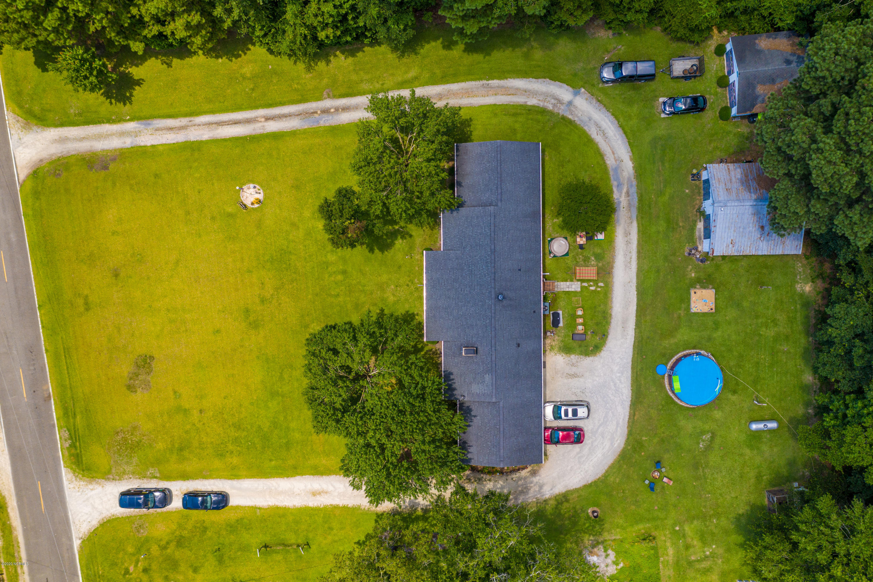 2670 Fox Hunters Road Kinston, NC 28504 - Photo 4 of 23 2670 Fox Hunters Rd-17 (1)