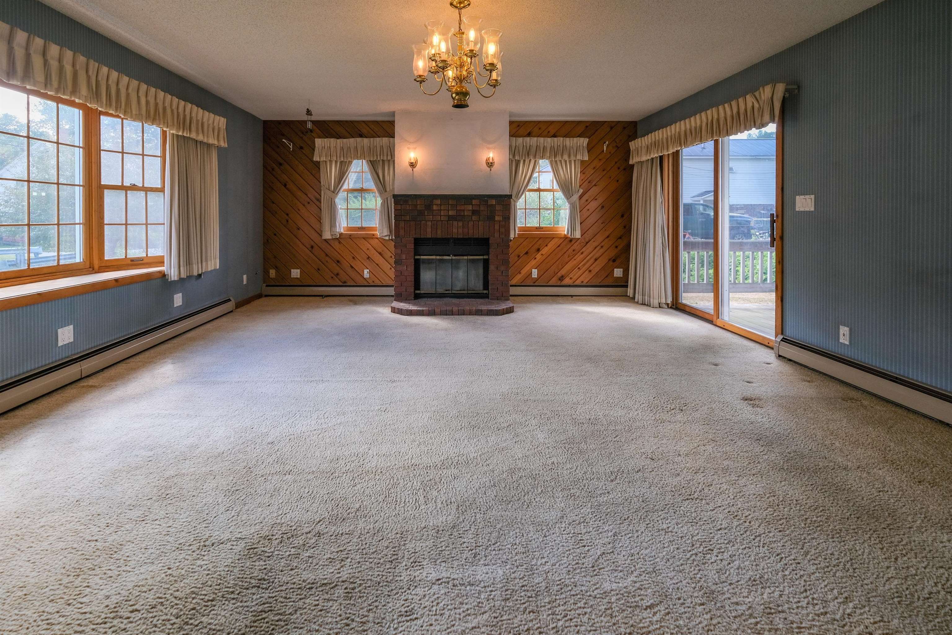 8 Meadow Street Ludlow, VT 05149 - Photo 2 of 55