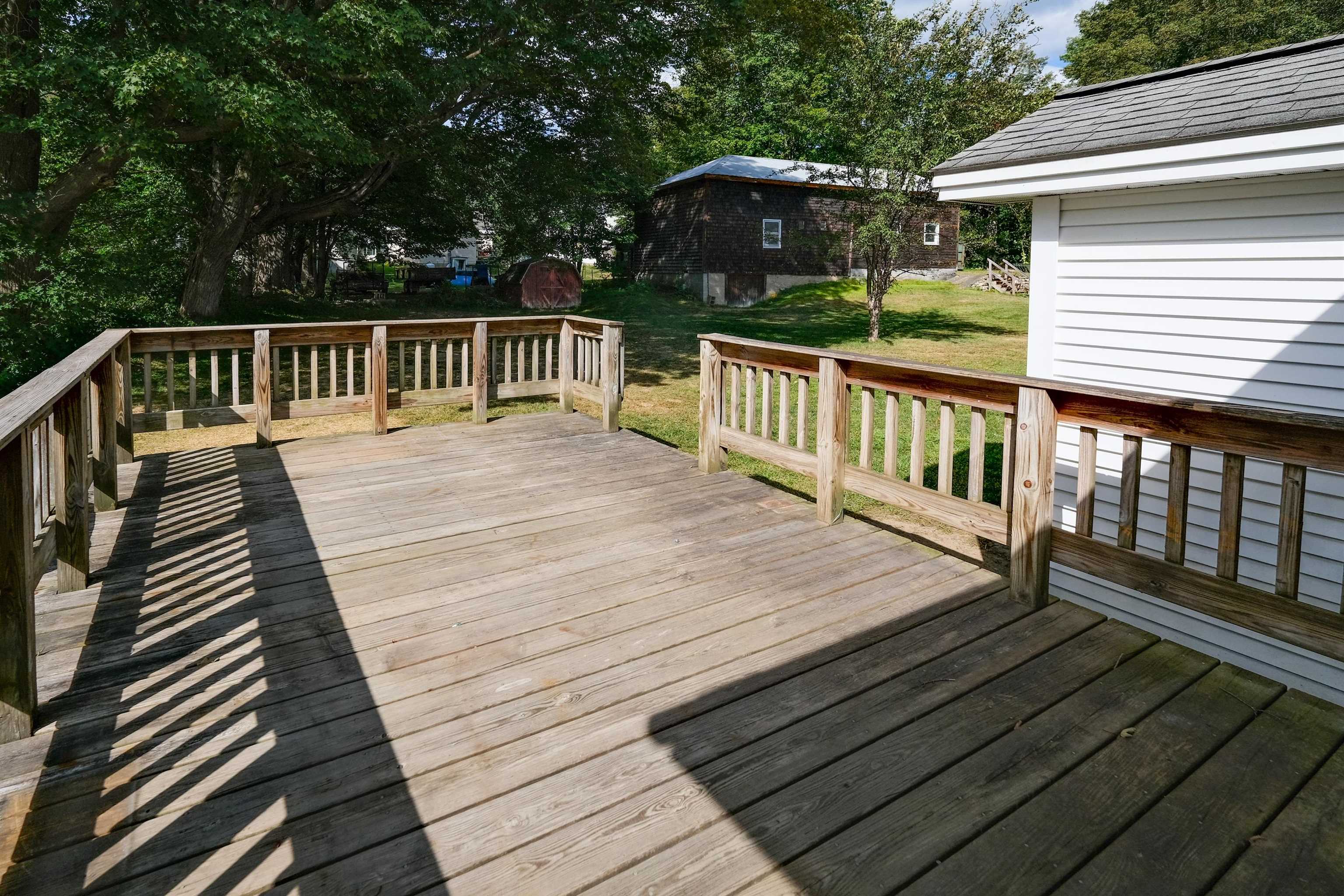 8 Meadow Street Ludlow, VT 05149 - Photo 32 of 55