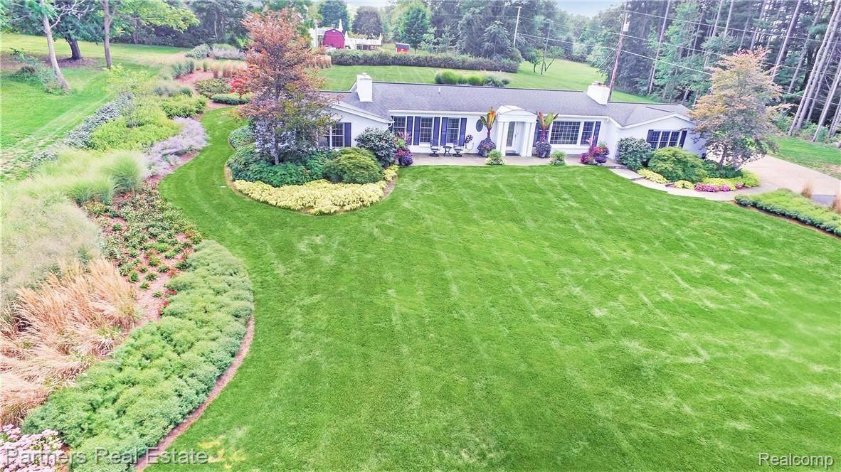 3475 Patterson Lk Road Pinckney, MI 48169 - Photo 2 of 40 DJI_0035.jpg